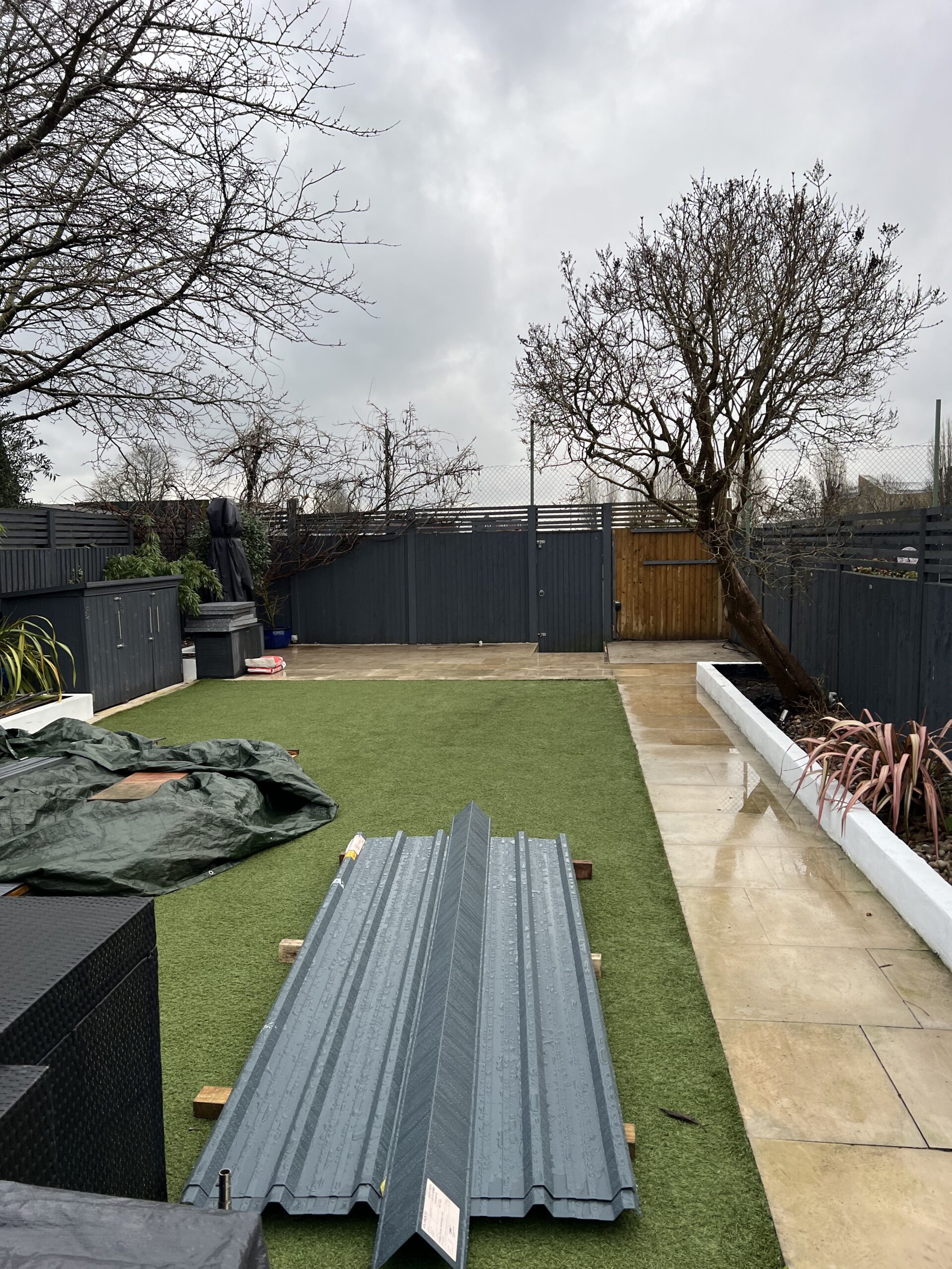 Empty garden before My Retreat garden room build begins, Surrey